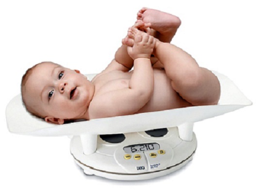 Cân nặng trẻ sơ sinh như nào thì bị suy dinh dưỡng ?