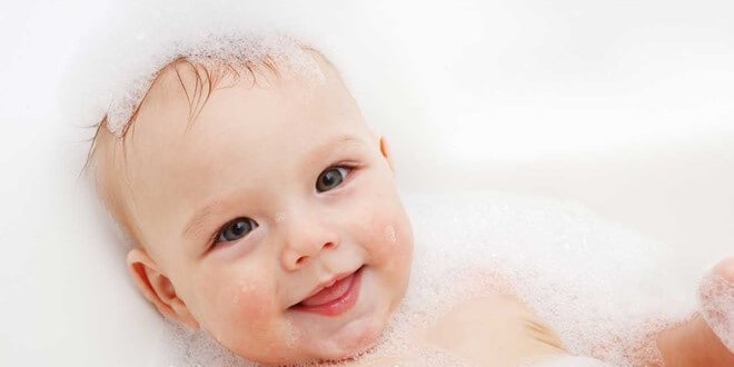Giá dịch vụ tắm bé tại nhà chăm sóc sau sinh tại Đông Anh bao nhiêu ?